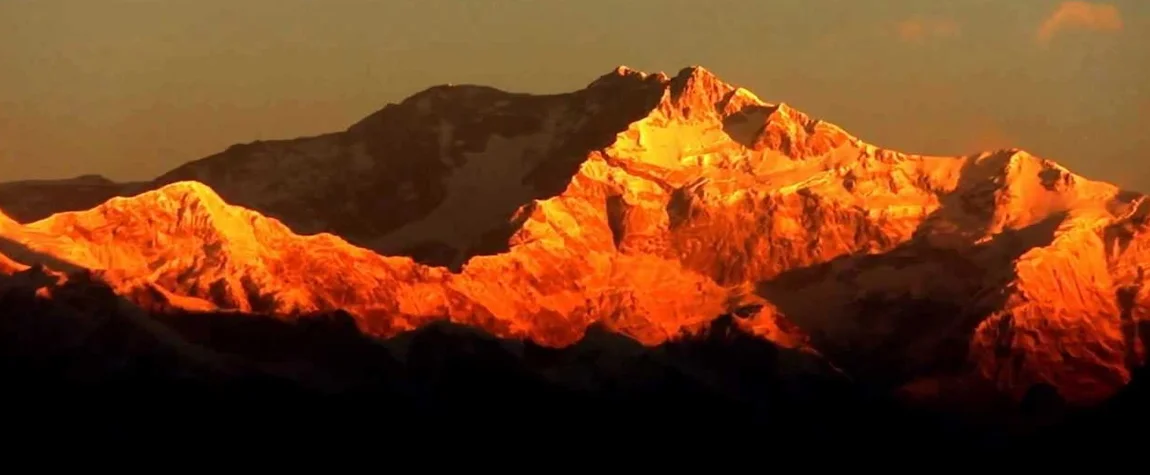 Top 10 Tourist Places In Darjeeling
